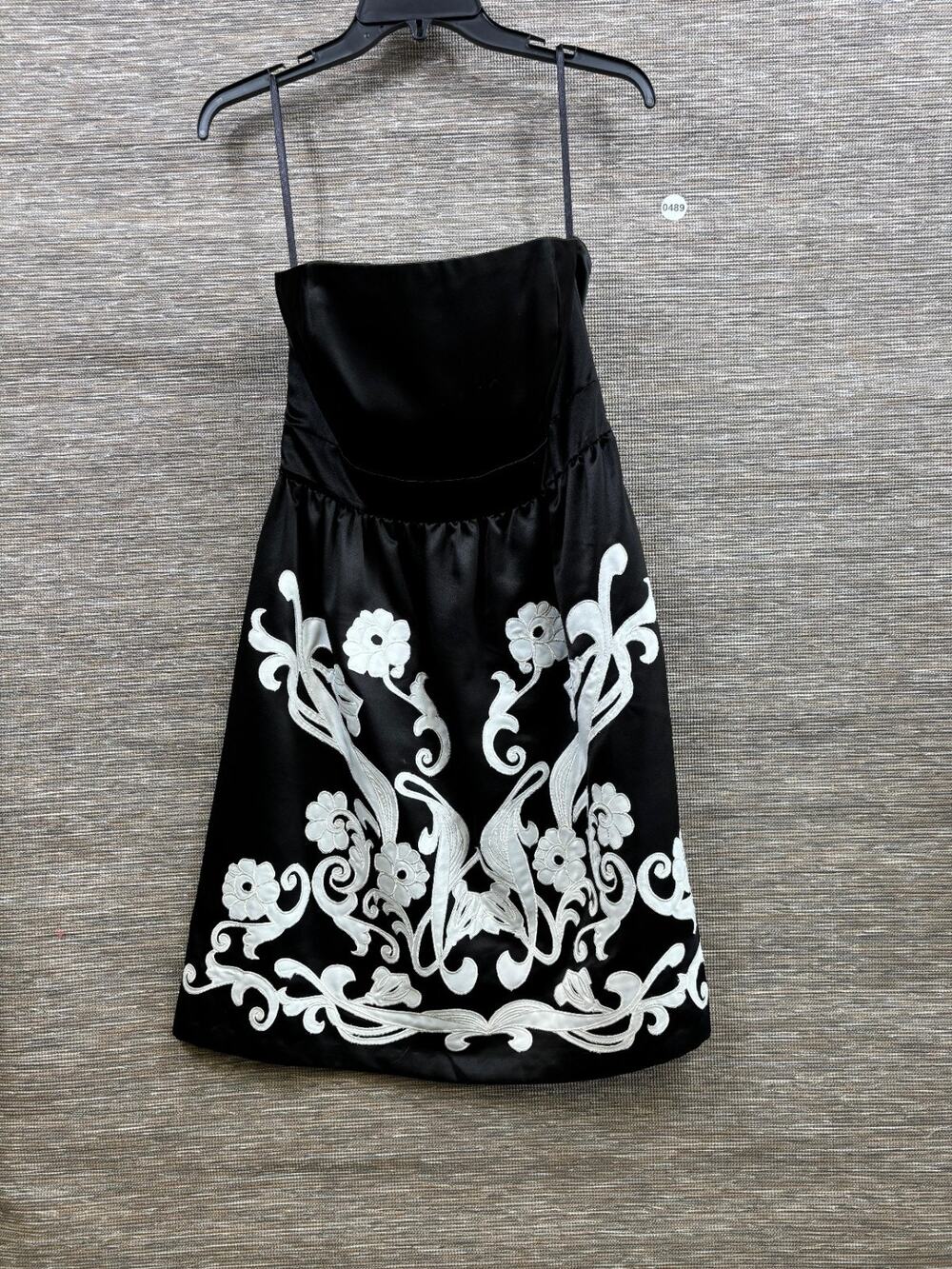 White House Black Market Strapless Satin Floral Fit & Flare Dress Womens 8 Black